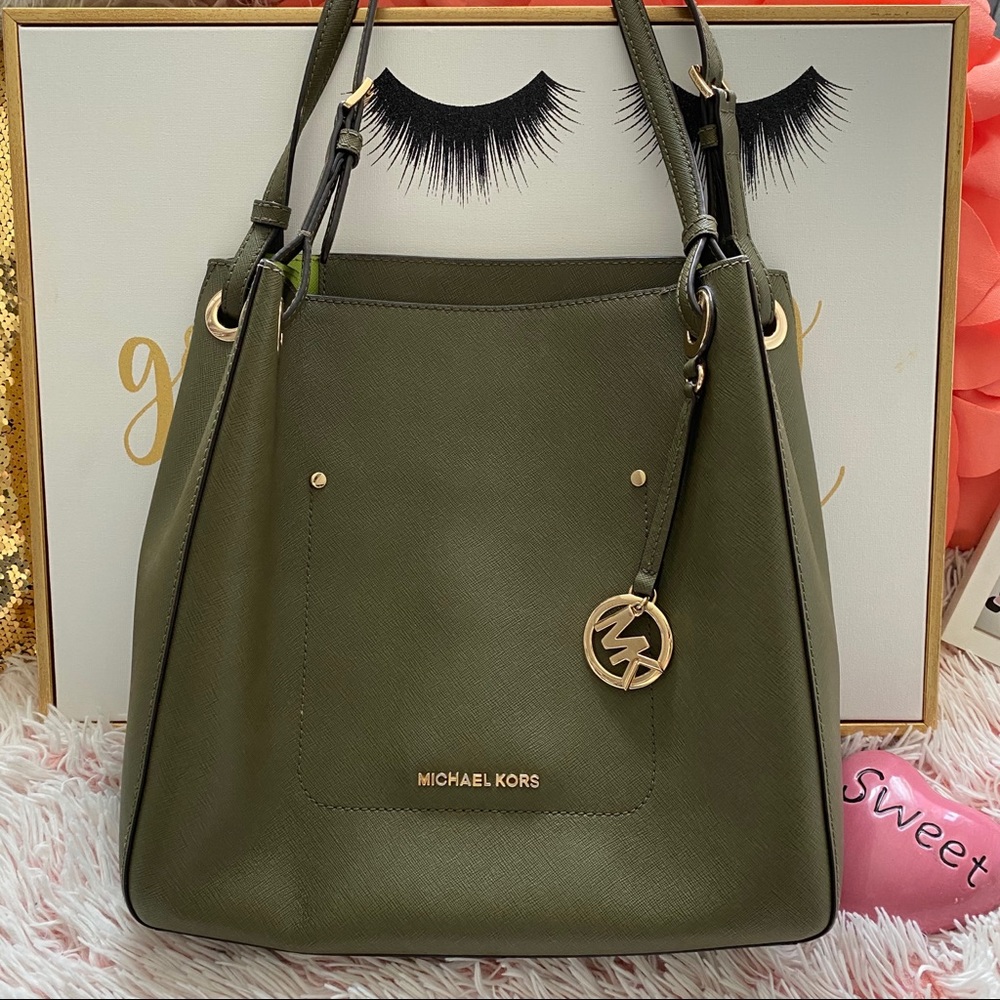 Michael Kors bag